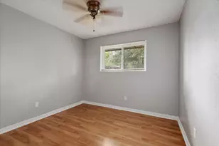 1935 Barnsley Ln, Houston, TX 77088 - Photo 29