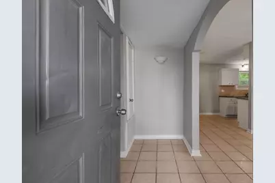 1935 Barnsley Lane, Houston, TX 77088 - Photo 7
