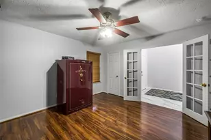 9206 Water Front Ct, Magnolia, TX 77354 - Photo 15