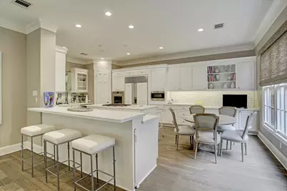 325 Park Laureate Drive, Houston, TX 77024 - Photo 9