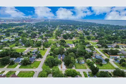 303 S Utah Street, La Porte, TX 77571 - Photo 43