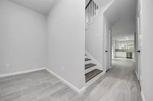 303 S Utah St, La Porte, TX 77571 - Photo 21
