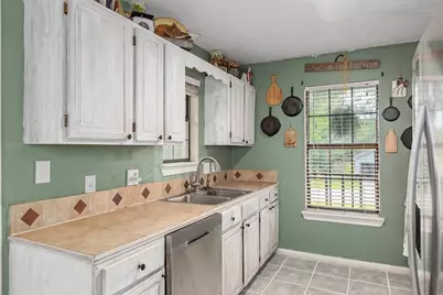 311 E Linn St, Huntington, TX 75949 - Photo 13