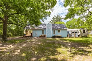 311 E Linn St, Huntington, TX 75949 - Photo 25