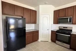 9423 Castillo Ct, Magnolia, TX 77354 - Photo 13