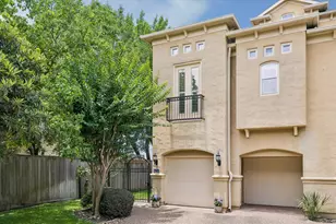 6210 Sutherland Square, Houston, TX 77081 - Photo 1