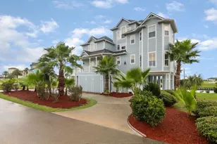 13 Half Moon, Hitchcock, TX 77563 - Photo 1