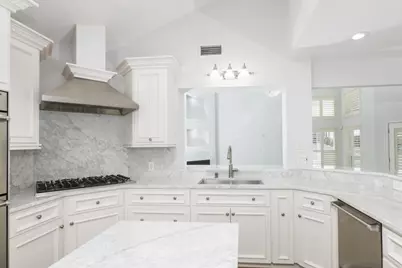 13 Half Moon, Hitchcock, TX 77563 - Photo 13