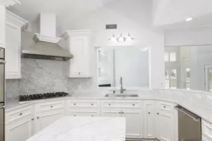 13 Half Moon, Hitchcock, TX 77563 - Photo 13