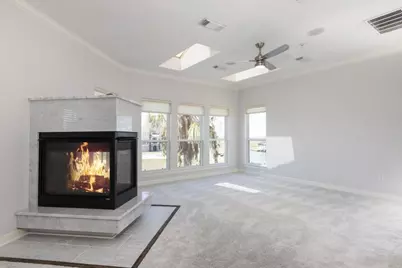 13 Half Moon, Hitchcock, TX 77563 - Photo 21