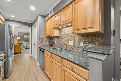 10204 Longmont Drive #44/3, Houston, TX 77042 - Photo 13