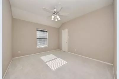 156 Greenridge Circle, League City, TX 77573 - Photo 9