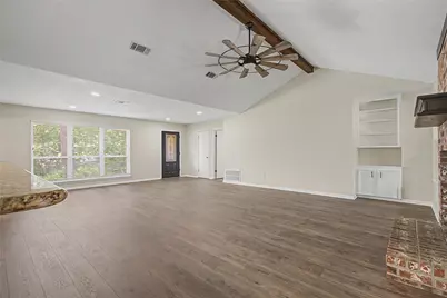 603 Hillcrest Drive, Huntsville, TX 77340 - Photo 9
