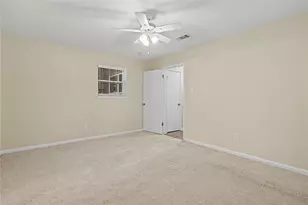 603 Hillcrest Dr, Huntsville, TX 77340 - Photo 19
