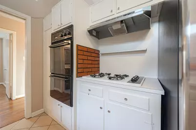 5222 Nina Lee Lane, Houston, TX 77092 - Photo 9