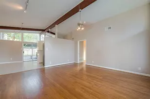 5222 Nina Lee Ln, Houston, TX 77092 - Photo 5