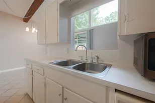 5222 Nina Lee Ln, Houston, TX 77092 - Photo 11