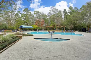 167 E Northcastle Cir, The Woodlands, TX 77384 - Photo 31