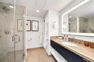 1300 Lamar St, Houston, TX 77010 - Photo 27