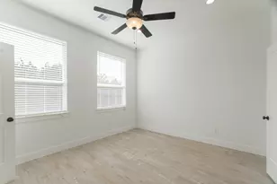 10598 Wild Chives, Conroe, TX 77385 - Photo 21