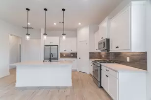 10598 Wild Chives, Conroe, TX 77385 - Photo 11