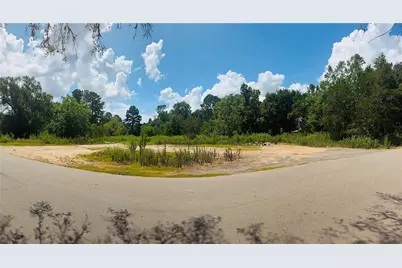 420 E Semands Street, Conroe, TX 77301 - Photo 11