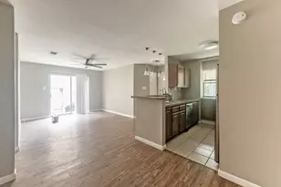 2404 Sycamore Ave, Huntsville, TX 77340 - Photo 3