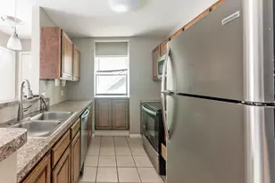 2404 Sycamore Ave, Huntsville, TX 77340 - Photo 5