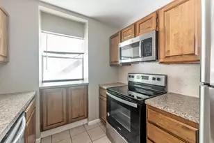2404 Sycamore Ave, Huntsville, TX 77340 - Photo 7