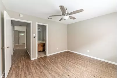 2404 Sycamore Avenue #B2, Huntsville, TX 77340 - Photo 21