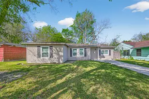 8126 Marcy Dr, Houston, TX 77033 - Photo 3