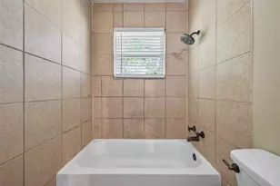 8126 Marcy Dr, Houston, TX 77033 - Photo 31