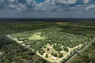 5850 Brown Rd, Flatonia, TX 78941 - Photo 1