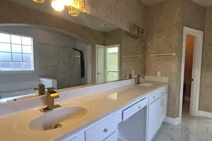 1746 Lakeside Enclave Dr, Houston, TX 77077 - Photo 35