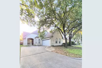 1746 Lakeside Enclave Drive, Houston, TX 77077 - Photo 11