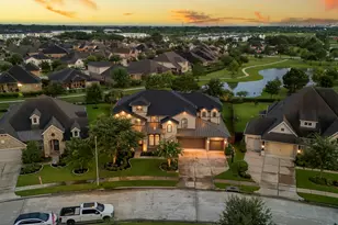 16610 Harbor Falls Dr, Cypress, TX 77433 - Photo 11