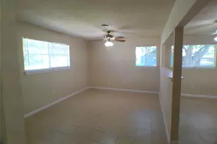 1301 Glenmore Dr, Pasadena, TX 77503 - Photo 9