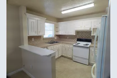 1301 Glenmore Drive, Pasadena, TX 77503 - Photo 3
