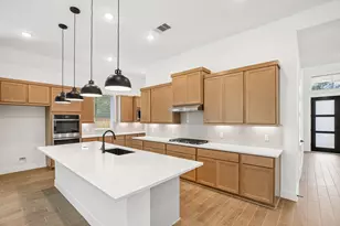 26027 S Outrider Banks, Montgomery, TX 77316 - Photo 9