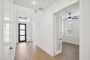 26027 S Outrider Banks, Montgomery, TX 77316 - Photo 5