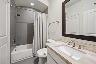 1512 W 23rd St, Houston, TX 77008 - Photo 15