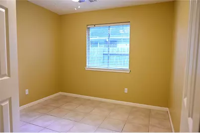 4530 Topaz Trail Drive, Sugar Land, TX 77479 - Photo 9