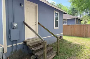 2019 Alliance St, Waller, TX 77484 - Photo 13