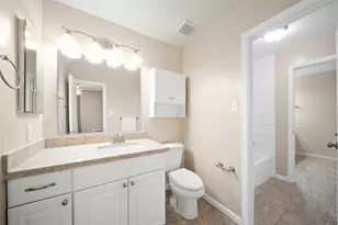 515 Tallowood Rd, Houston, TX 77024 - Photo 11