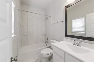 12006 Ridgewood Hill Dr, Houston, TX 77051 - Photo 9