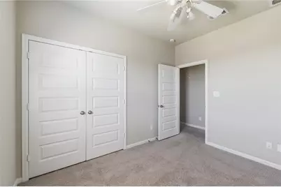 12006 Ridgewood Hill Drive, Houston, TX 77051 - Photo 29