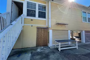 1212 55th St, Galveston, TX 77551 - Photo 31