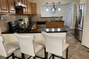 1212 55th St, Galveston, TX 77551 - Photo 11