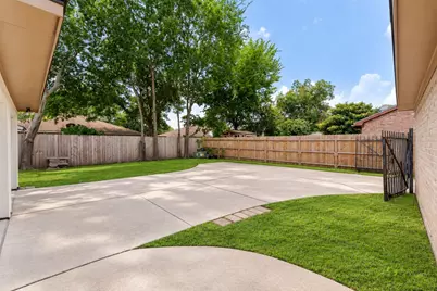 6839 Silver Star Drive, Houston, TX 77086 - Photo 23