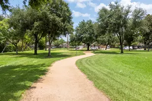 6839 Silver Star Dr, Houston, TX 77086 - Photo 33